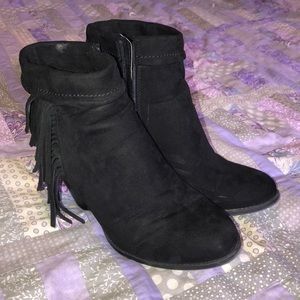 Black heeled booties